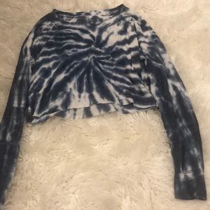 “Me To We” cropped tie dye long sleeve top (M)
